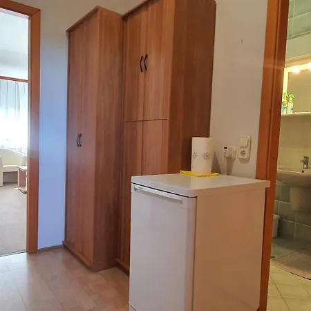 Karat Panzio 3* Balatongyorok